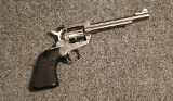 Ruger ~ New Model Single Six ~ .22 Long Rifle (4956317) - 1 of 2