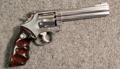 Smith & Wesson ~ 617 ~ .22 Long Rifle - Image 1 of 2