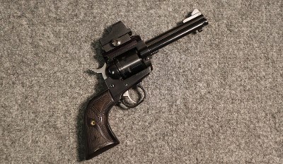 Ruger ~ Single-Six ~ .22 Cal (4968861) - Image 1 of 2