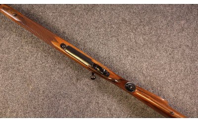 Winchester ~ 70 ~ .270 Weatherby Magnum (SKU: 4967845) - Image 3 of 5