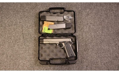 Rock Island Armory ~ EFS ~ .45 Auto (5003342) - Image 3 of 3
