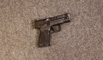 Smith & Wesson ~ M&P 9 2.0 ~ 9MM Luger (5002576) - Image 1 of 3