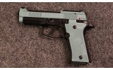 Beretta ~ 80X Cheetah ~ .380 Auto (SKU: 4996188) - Image 2 of 3