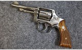 Smith & Wesson ~ 10-5 ~ .38 S&W Special (SKU: 4980277) - Image 2 of 3