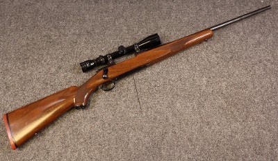 Ruger ~ M77 ~ .257 Roberts (5018422) - Image 1 of 5