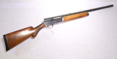 Browning ~ Light Twelve ~ 12 Gauge - Image 1 of 5