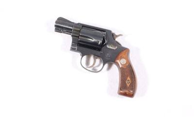 Smith & Wesson ~ 38 Chiefs Special ~ .38 Special CTG - Image 2 of 3
