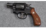 Smith & Wesson Airweight,
.38 Spl - 2 of 2