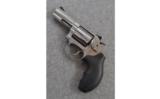 Smith & Wesson Model 60-15 .357 Magnum - 2 of 3