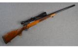 Winchester Model 70 Varmint .243 WIN - 1 of 8