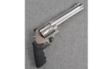 Smith & Wesson Model 460 .460 S&W Magnum - 1 of 3