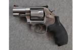 Smith & Wesson ~ Model 686-6 ~ .357 Magnum - 2 of 3