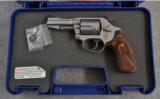 Smith & Wesson ~ Model 60-15 Pro Series ~ .357 Magnum - 3 of 3