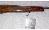 Weatherby ~ Mark V ~ .300 Winchester Magnum - 4 of 11