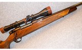 Weatherby~Mark V~.300 Magnum - 3 of 10