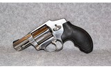 Smith & Wesson~640-3 Stainless Hammerless~.357 Magnum - 3 of 4