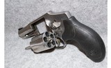 Smith & Wesson~640-3 Stainless Hammerless~.357 Magnum - 4 of 4