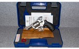 Smith & Wesson~Model 66-8~.357 Magnum 2.75 inch Barrel with case - 3 of 3