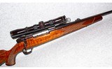 Weatherby~ Mark V~.300 Weatherby magnum - 3 of 9