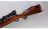 Weatherby~ Mark V~.300 Weatherby magnum - 6 of 9