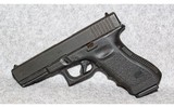 Glock~17 Gen 1~9mm Luger - 2 of 3