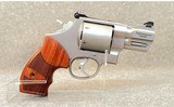 Smith & Wesson Performance Center~Revolver 629-6~.44 Magnum