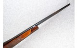 Weatherby~Mark V Custom Shop~.300 Magnum - 4 of 9