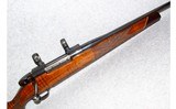 Weatherby~Mark V Custom Shop~.300 Magnum - 3 of 9