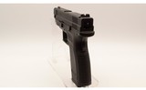 Springfield~XD-40~.40 S&W - 3 of 3