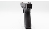 Glock~21 GEN 4~.45 Auto - 3 of 4