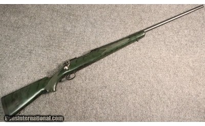 Winchester ~ Model 70 Classic SM ~ 7mm Remington Magnum