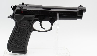 Beretta~92FS~9mm Luger