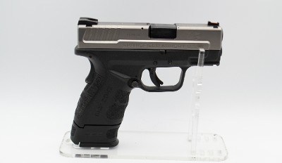 Springfield Armory~XD-40~.40 S&W