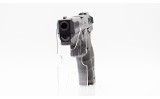 HK ~ VP 40 ~ .40 S&W - 3 of 4