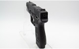 Beretta~APX~9mm Luger - 3 of 4