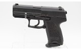 Heckler & Koch ~ USP Compact ~ .40 S&W. - 2 of 4