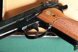 Smith & Wesson Model 39-2 as New! - 5 of 8