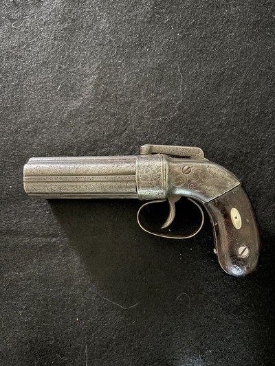 Very rare Hyde & Goodrich Marked, Engraved Allen & Thurber Norwich Bar Hammer .31 Cal Pepperbox