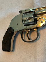 Rare beautiful Harrington & Richardson .32 S&W small frame hammerless Top Break revolver *C&R* - 4 of 14
