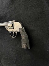 Iver johnson Third Model ,  small frame  Hammerless Revolver .32 S&W 5