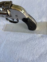 Nice looking Harrington & Richardson premier .32
S&W hammerless Top Break Revolver.
C&R OK - 2 of 12