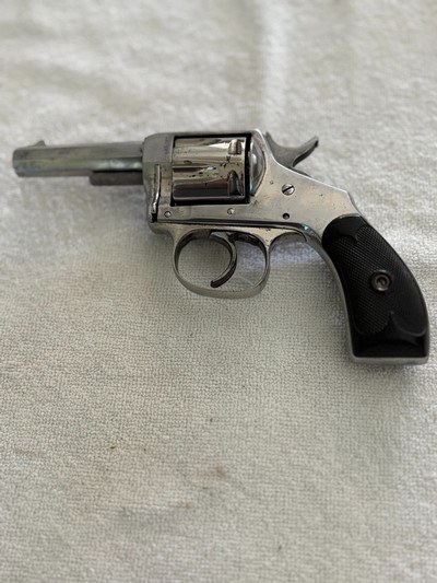 Antique Hopkins & Allen .32 S&W XL Doulble action solid frame revolver