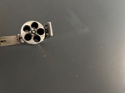 “Very nice condition”  RARE 1st model Harrington & Richardson small frame .32 S&W HammerlessRevolver.  - Image 7 of 17