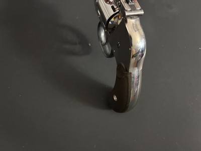 “Very nice condition”  RARE 1st model Harrington & Richardson small frame .32 S&W HammerlessRevolver.  - Image 5 of 17