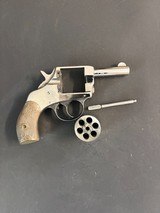 Harrington & Richardson Victor Model Double action .32 S&W Revolver.  **C&R OK** - 17 of 17