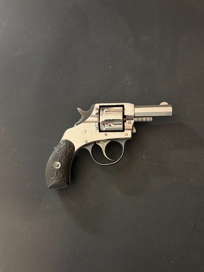 Rare Antique Harrington & Richardson - “ YOUNG AMERICA BULL DOG ” - small frame Double Action .32RF Revolver. 