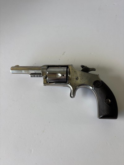 Rare Antique H&R Model 1 1/2  .32 RF Single Action spur trigger  revolver - Image 2 of 17