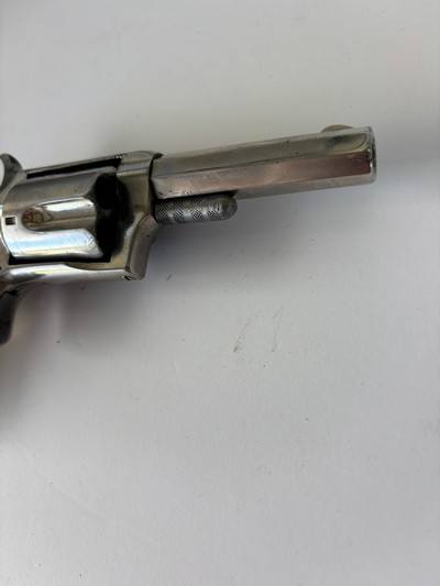 Rare Antique H&R Model 1 1/2  .32 RF Single Action spur trigger  revolver - Image 5 of 17