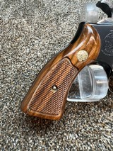 Smith & Wesson 18-3 22 lr used - 10 of 12