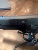 Smith & Wesson 39-2 Lightweight 9mm - 4 of 7